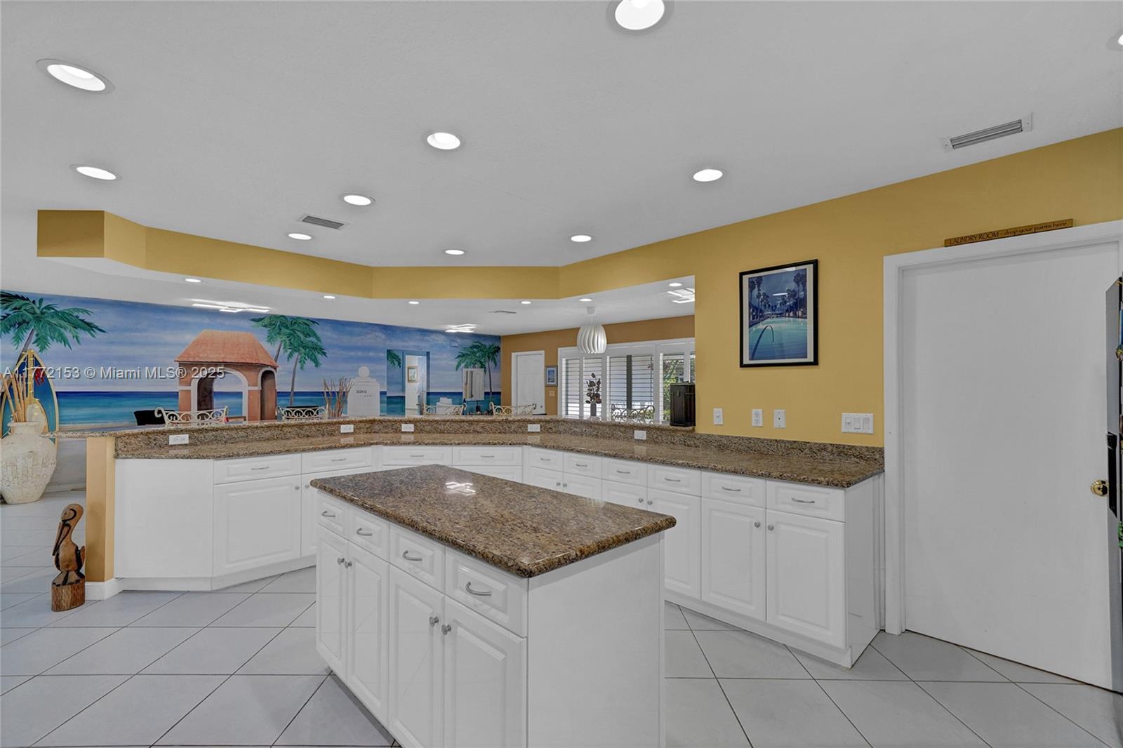 3031 NE 25th St Fort Lauderdale, FL 33305