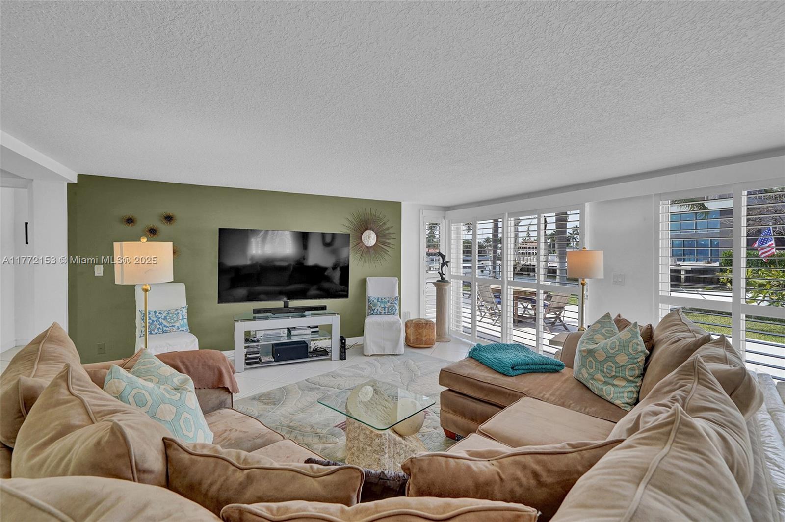 3031 NE 25th St Fort Lauderdale, FL 33305