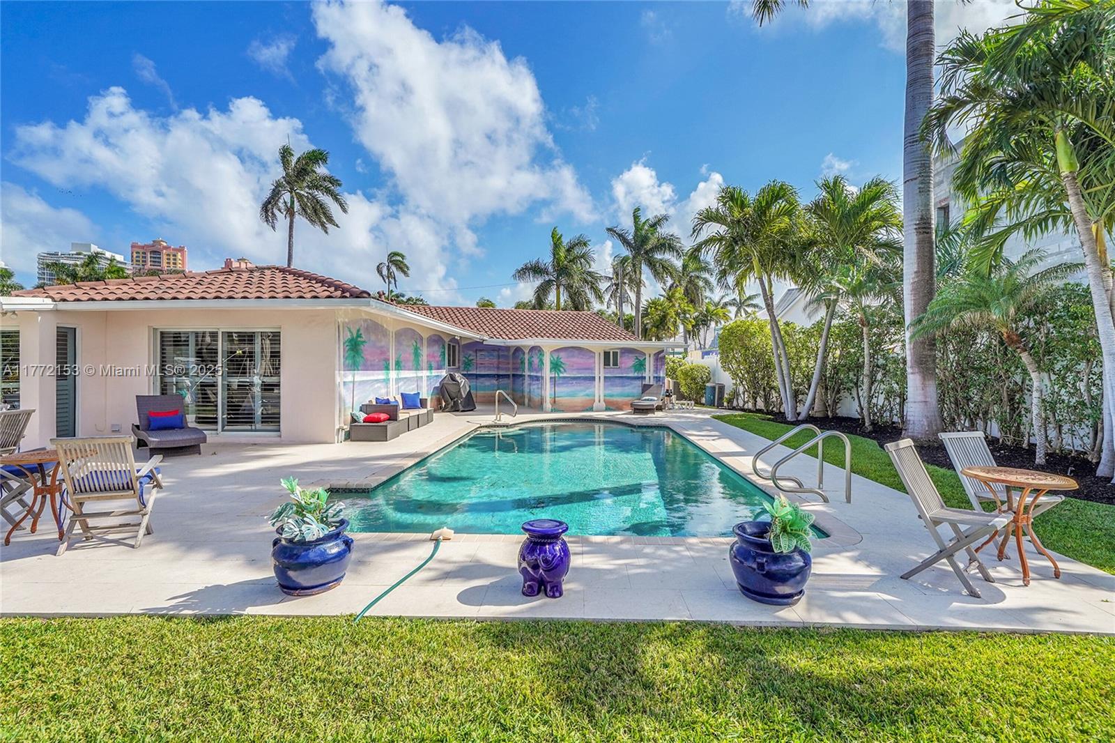 3031 NE 25th St Fort Lauderdale, FL 33305