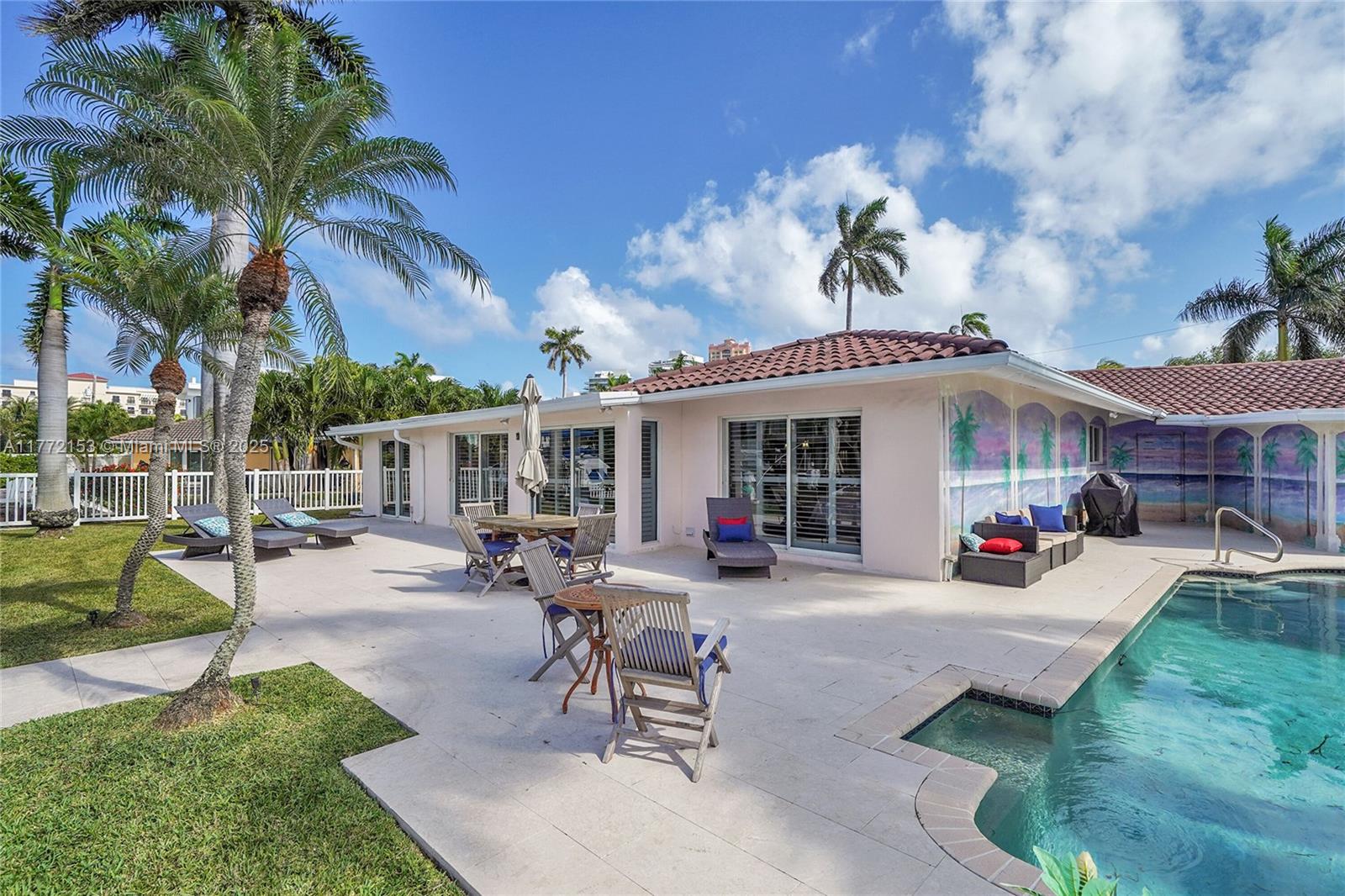 3031 NE 25th St Fort Lauderdale, FL 33305