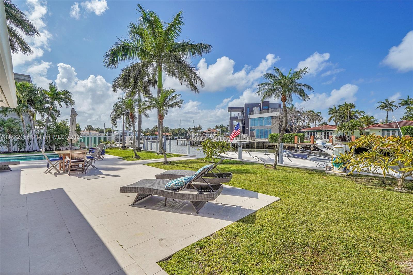 3031 NE 25th St Fort Lauderdale, FL 33305