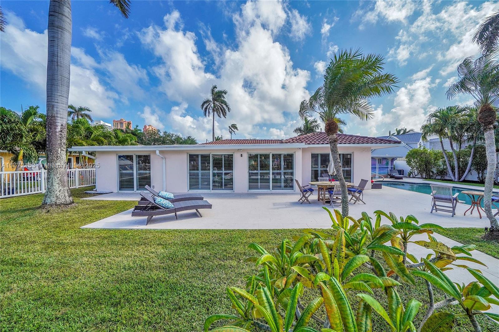 3031 NE 25th St Fort Lauderdale, FL 33305