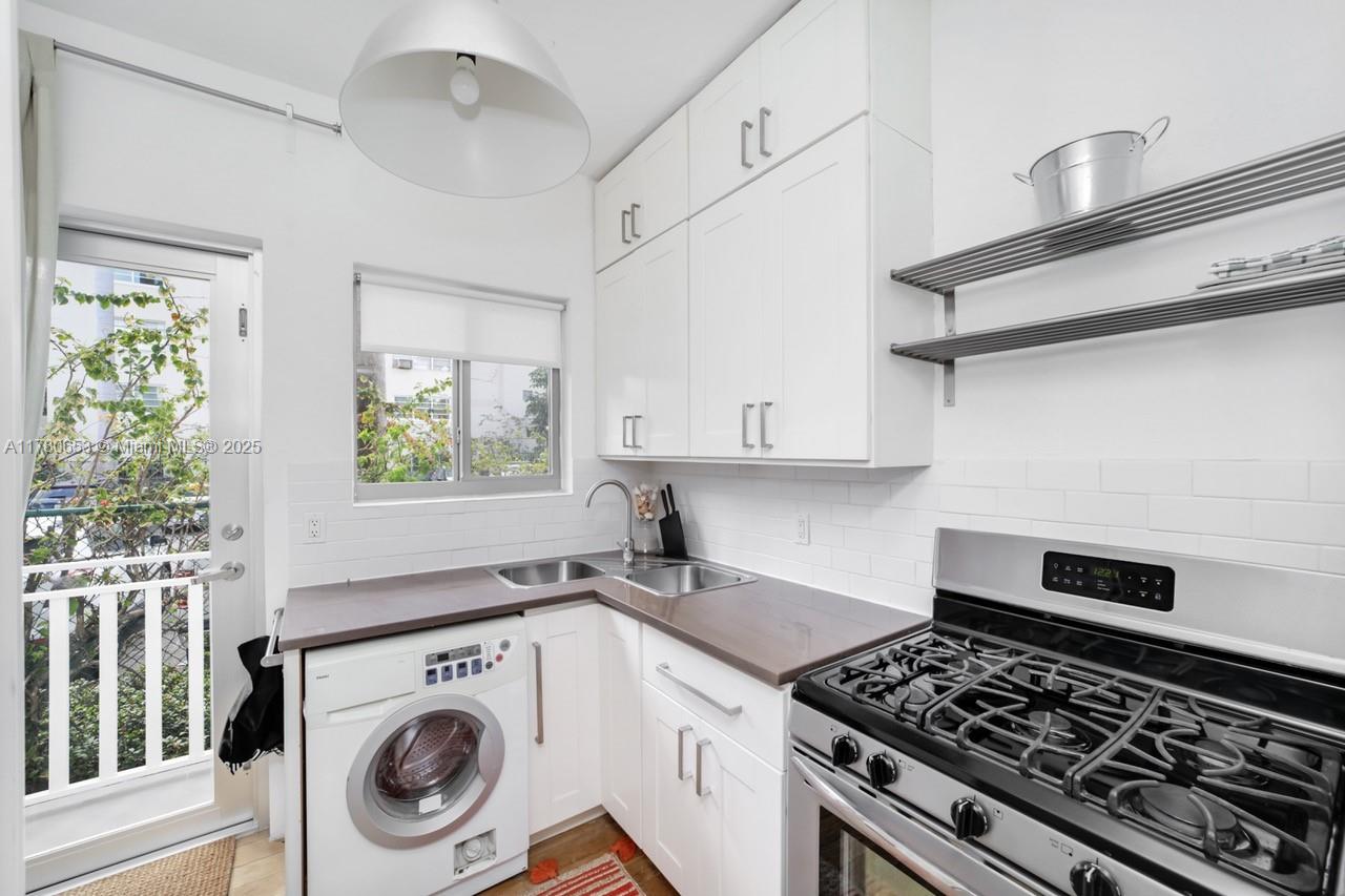 image sherita condo13