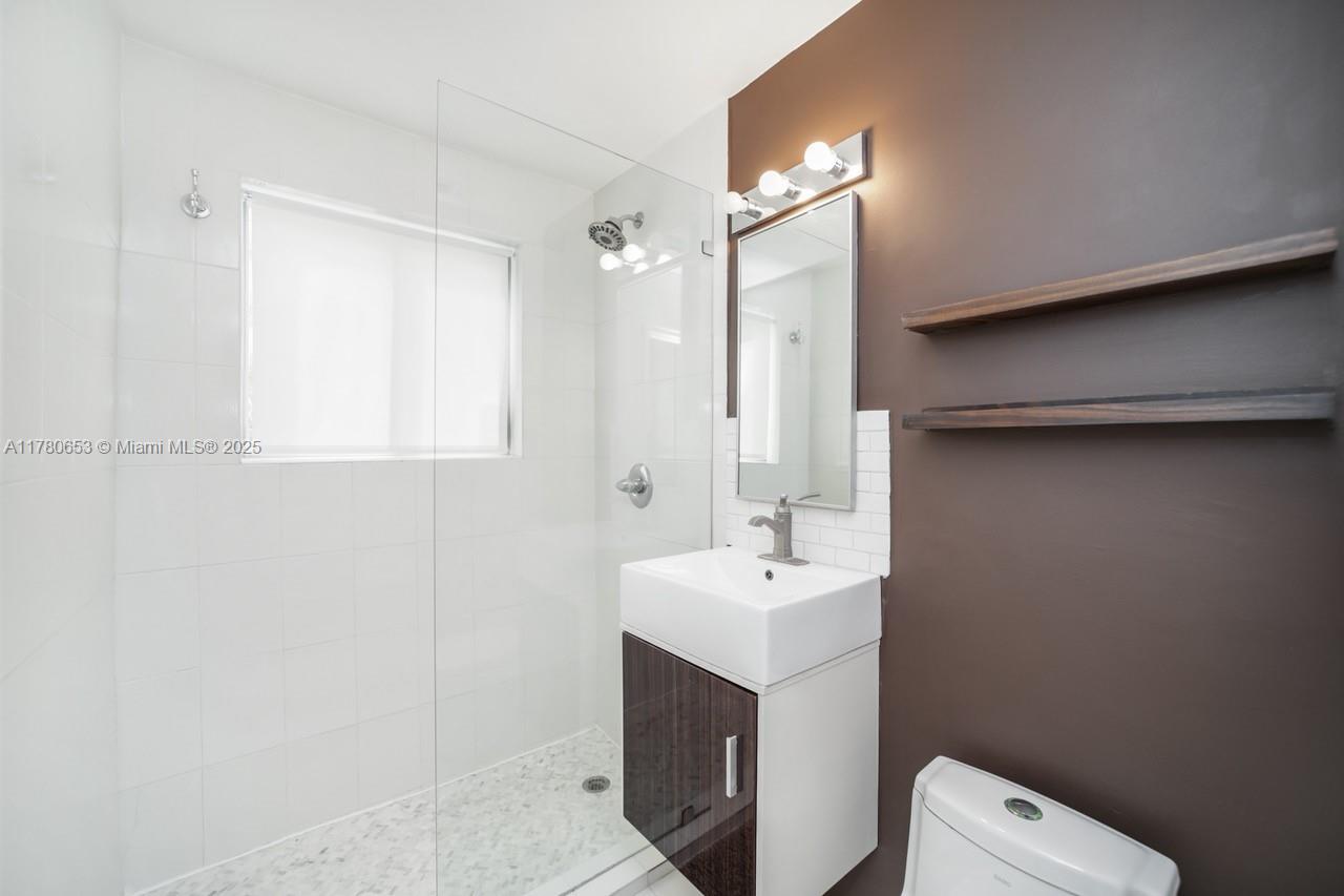 image sherita condo14