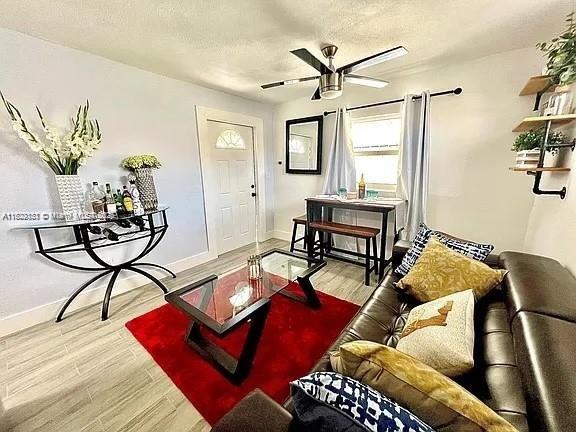 2425 SW 26th Ter #A