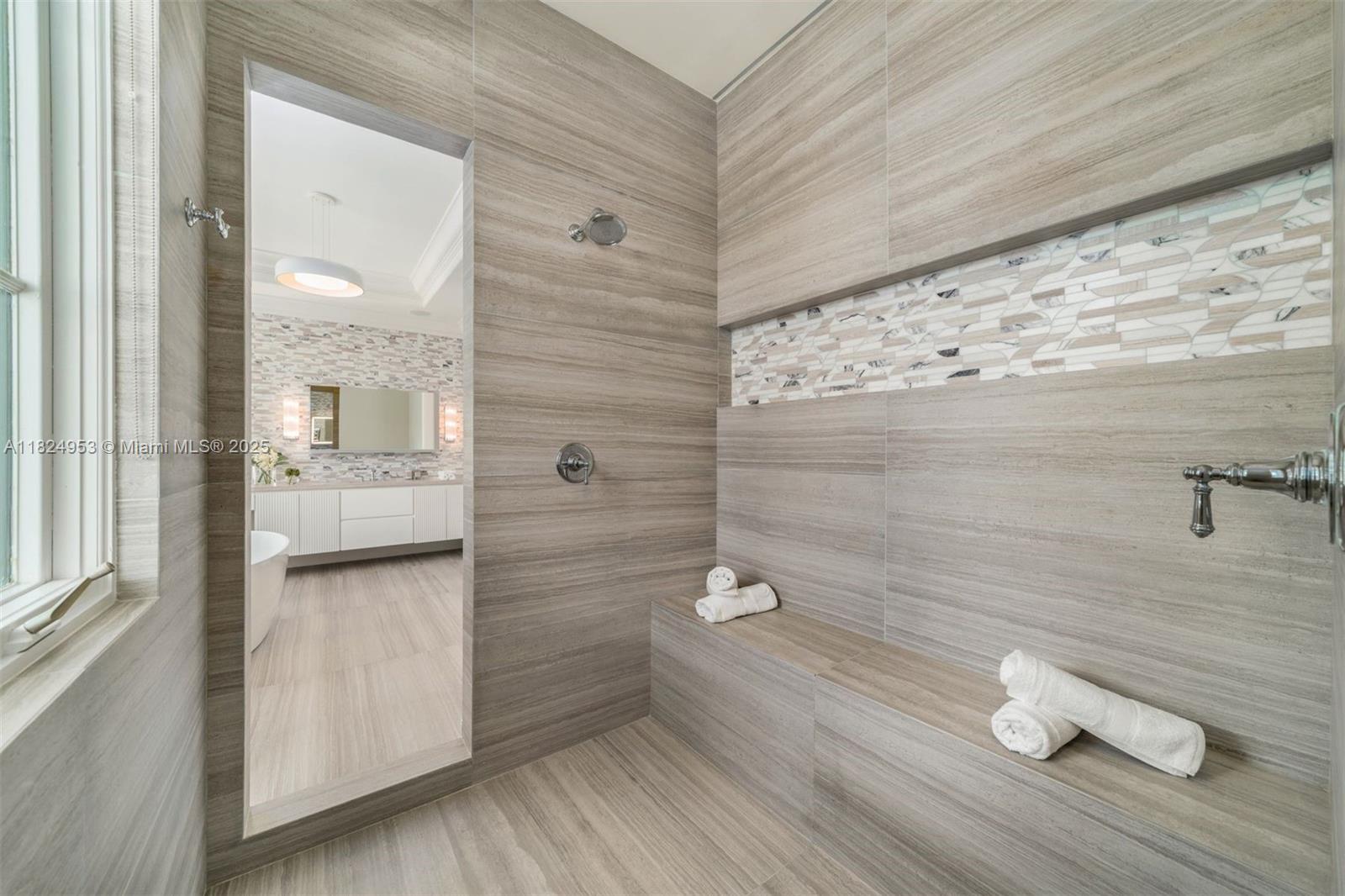 220 S Island Is Golden Beach, FL 33160