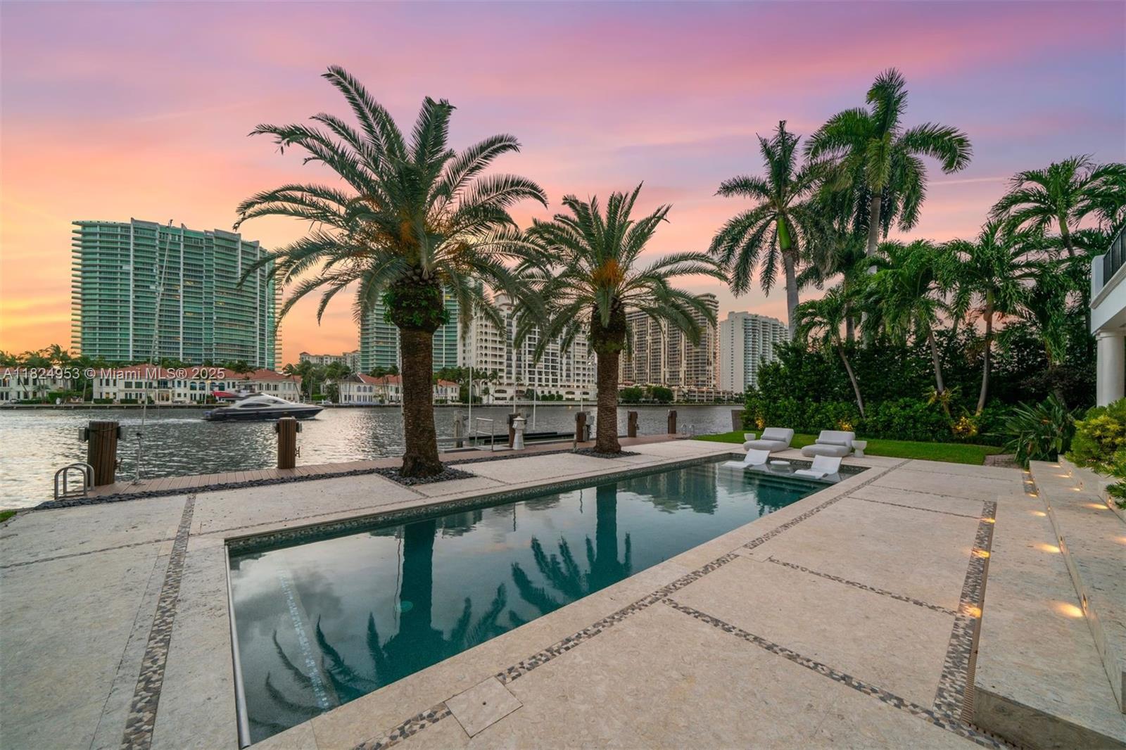 220 S Island Is Golden Beach, FL 33160