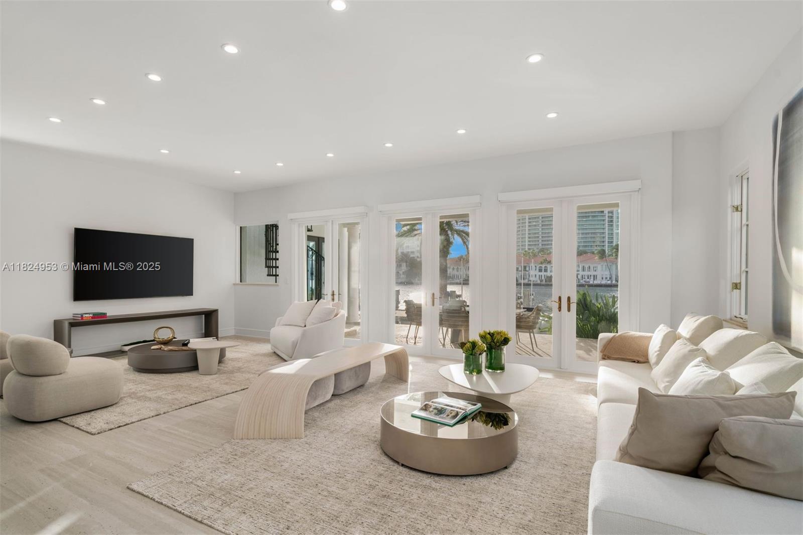 220 S Island Is Golden Beach, FL 33160