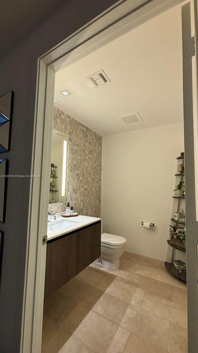 image Reach Condo9