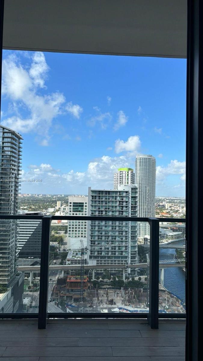 image Reach Condo13
