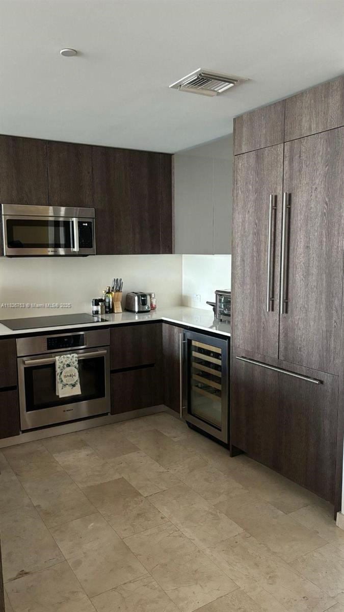 image Reach Condo14