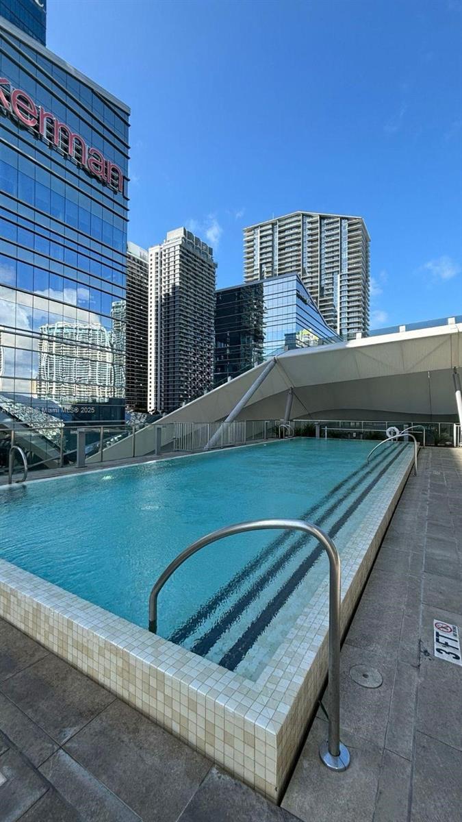 image Reach Condo18