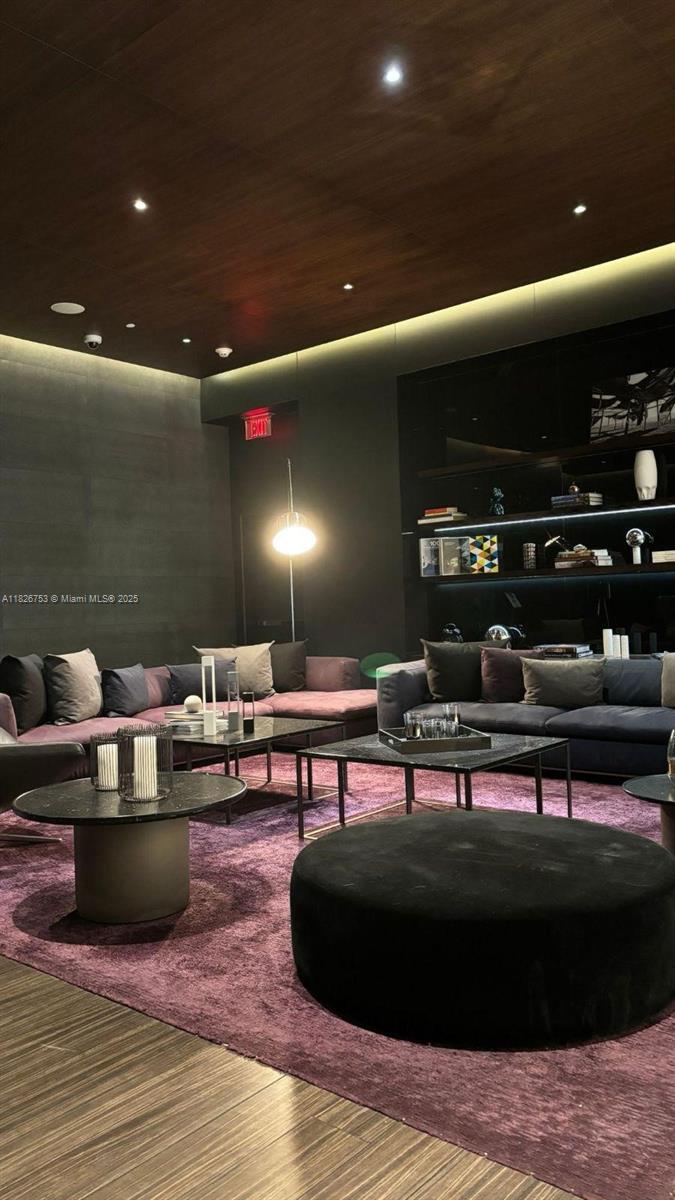 image Reach Condo36