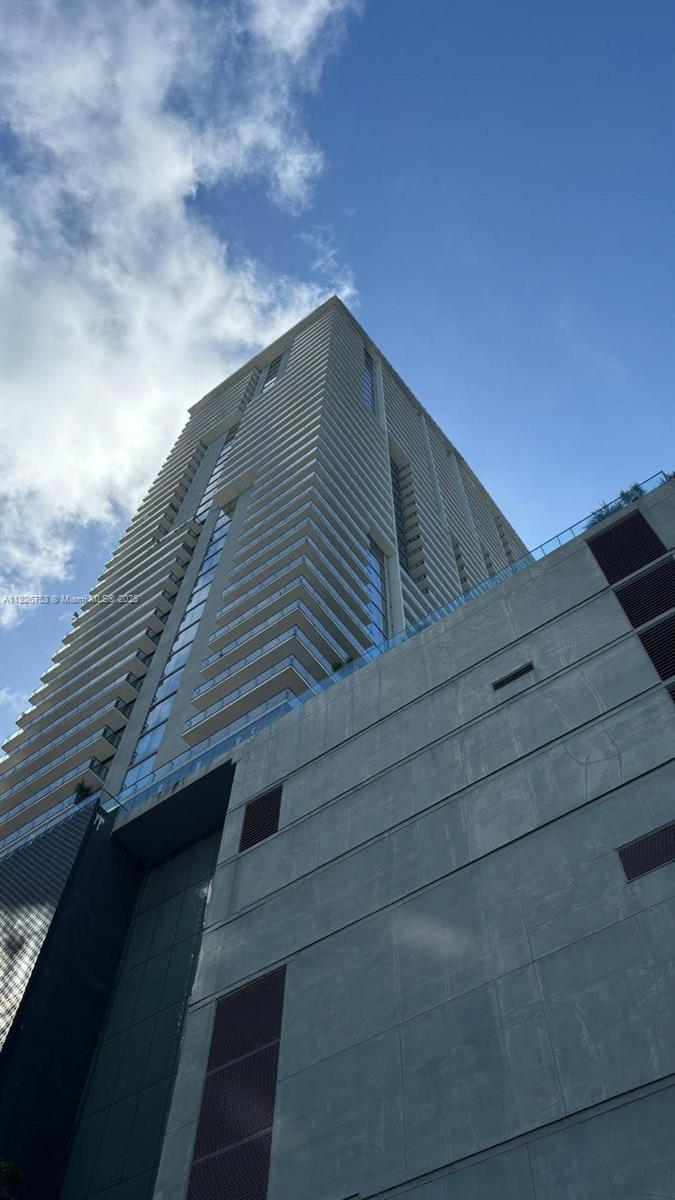 image Reach Condo40