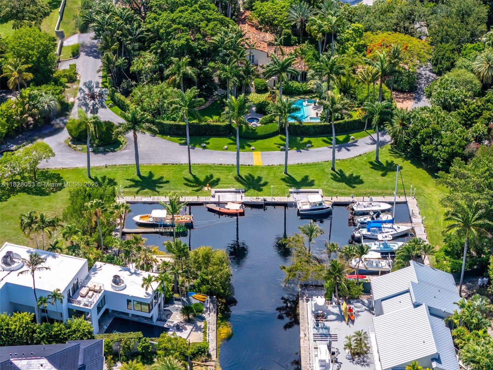 3540 N Moorings Way Miami, FL 33133 3540 N Moorings Way Miami, FL 33133
