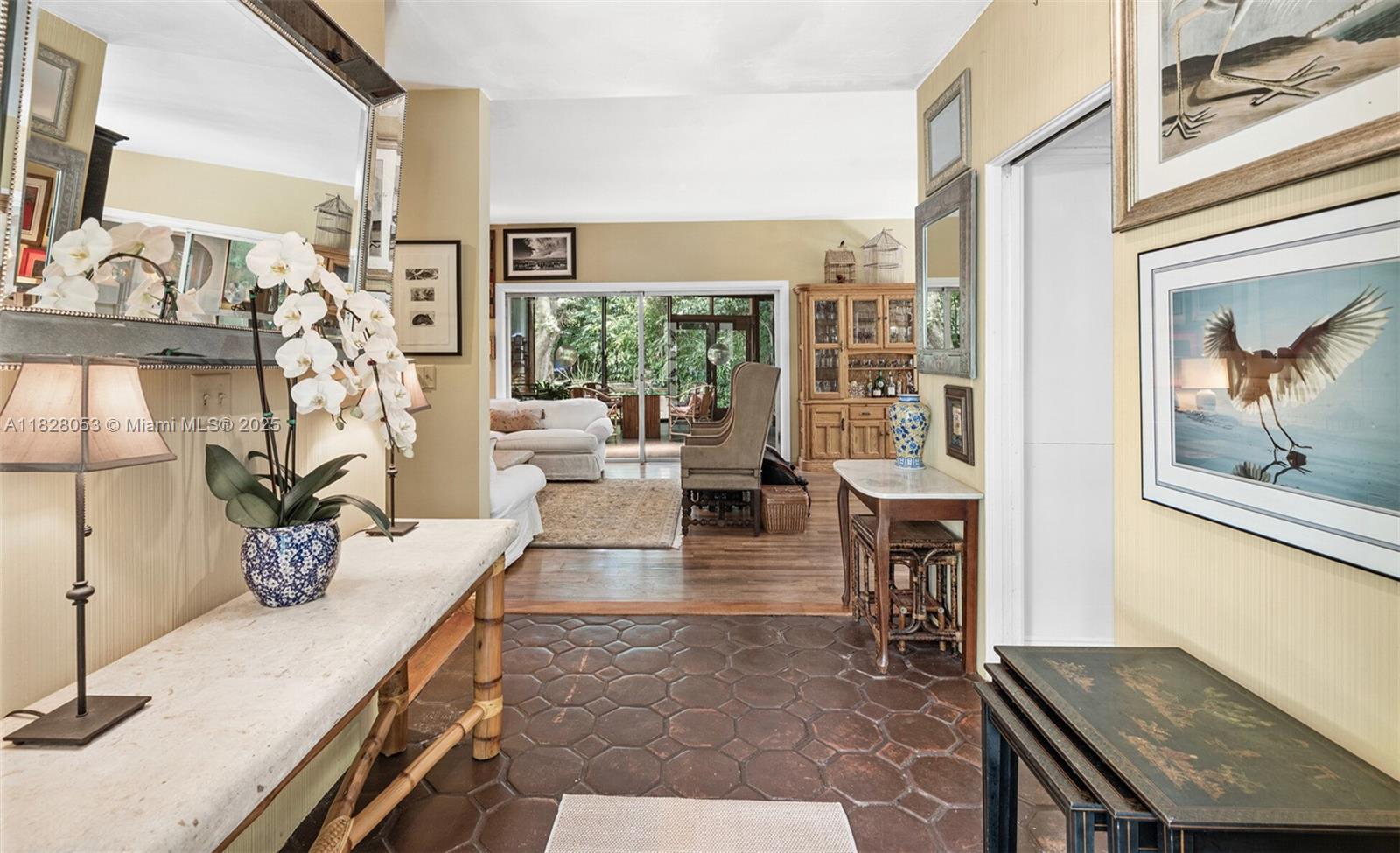 3540 N Moorings Way Miami, FL 33133 3540 N Moorings Way Miami, FL 33133