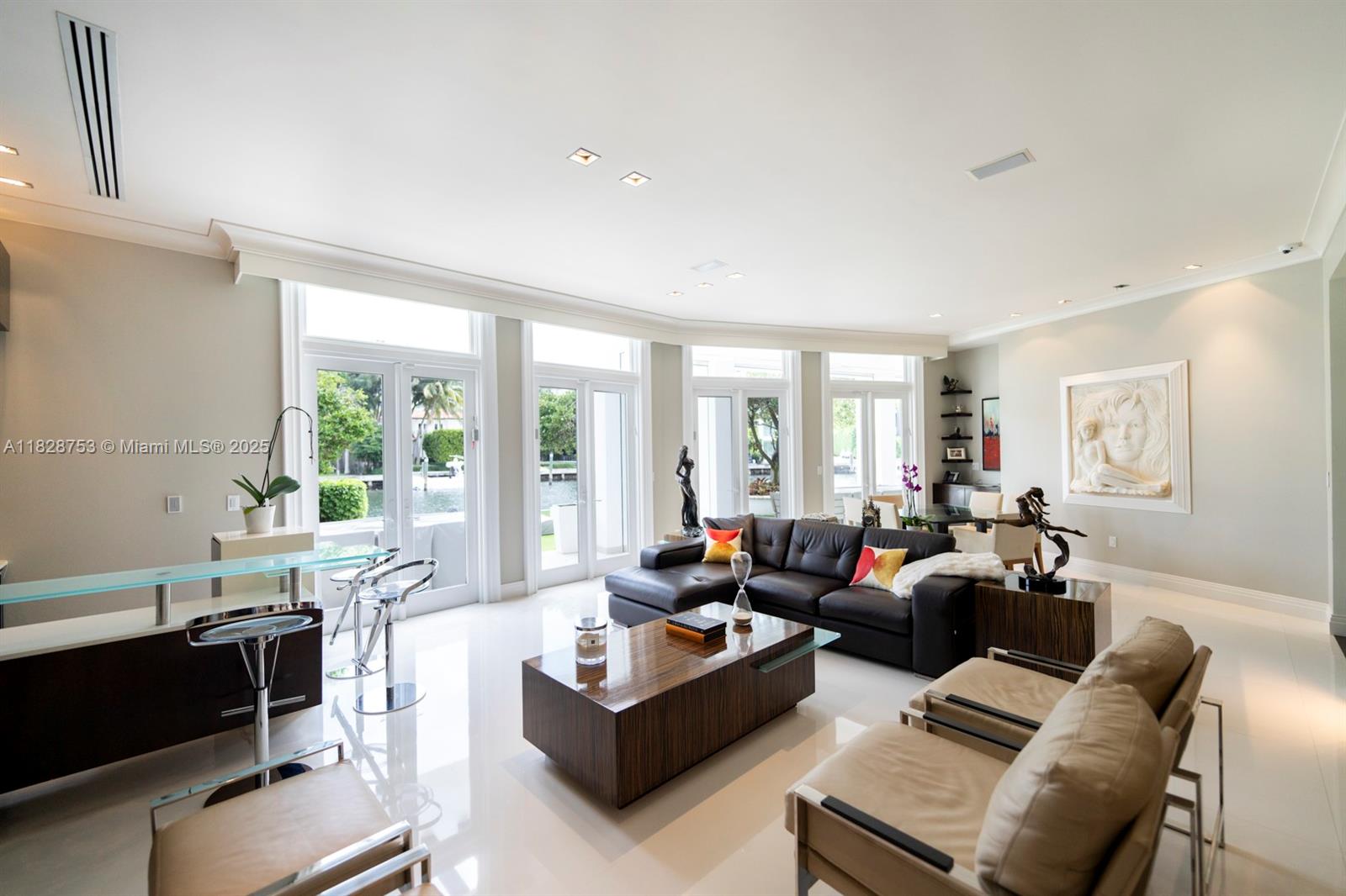 142 S Island Golden Beach, FL 33160