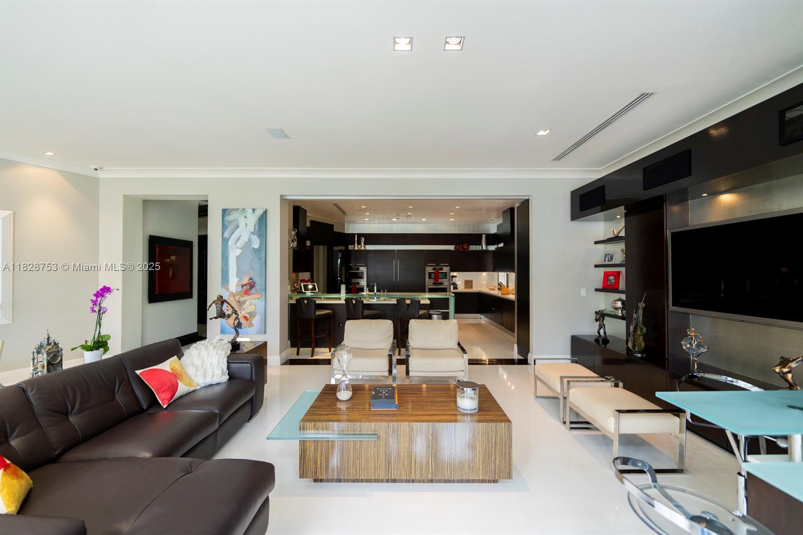 142 S Island Golden Beach, FL 33160