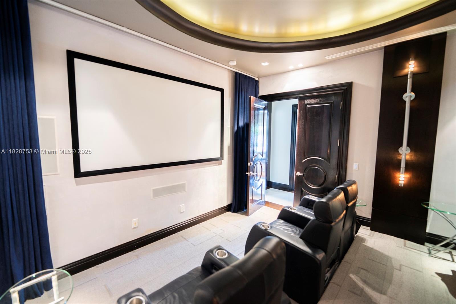 142 S Island Golden Beach, FL 33160