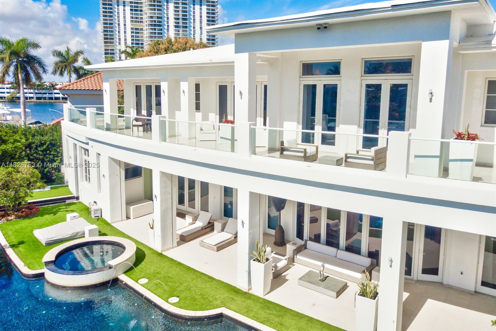 142 S Island Golden Beach, FL 33160