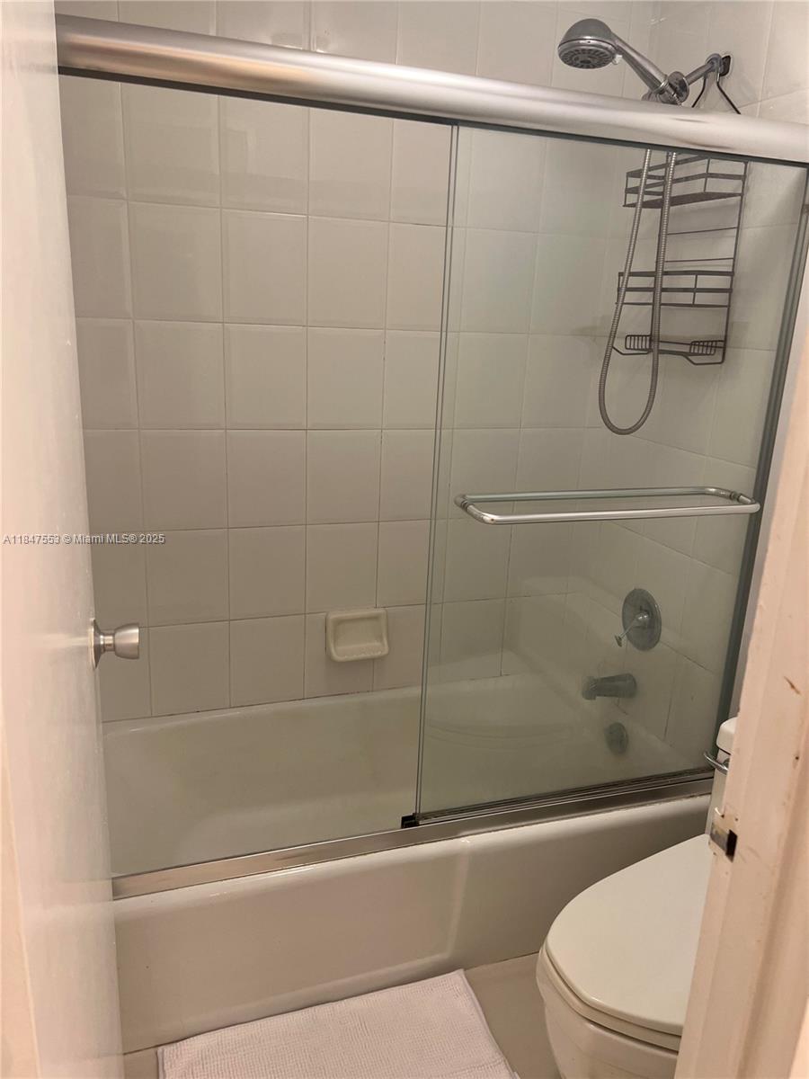 image THE DECOPLAGE CONDO10