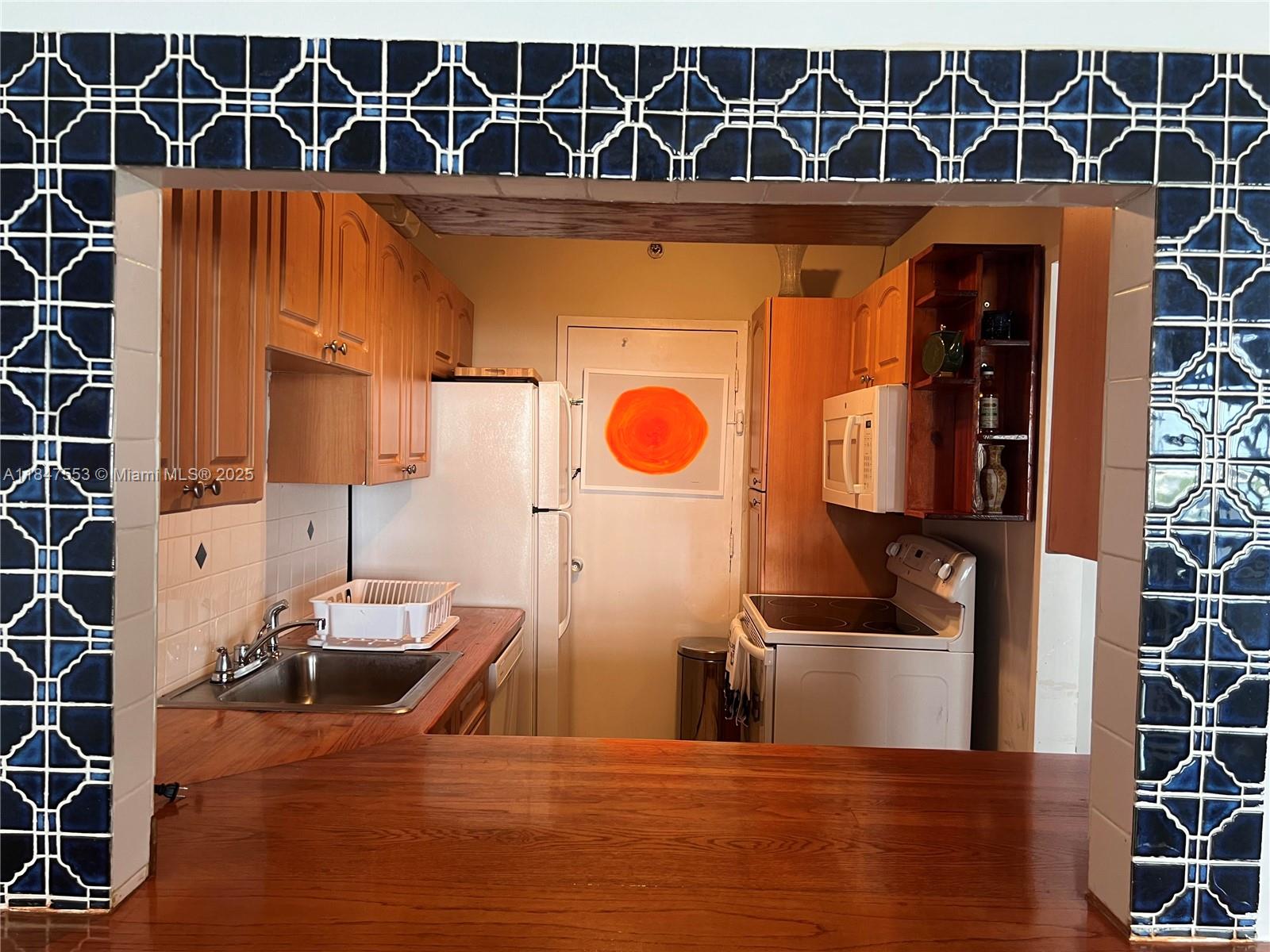 image THE DECOPLAGE CONDO7