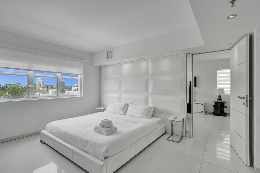 834 Ocean Dr #507/509 Miami Beach, FL 33139