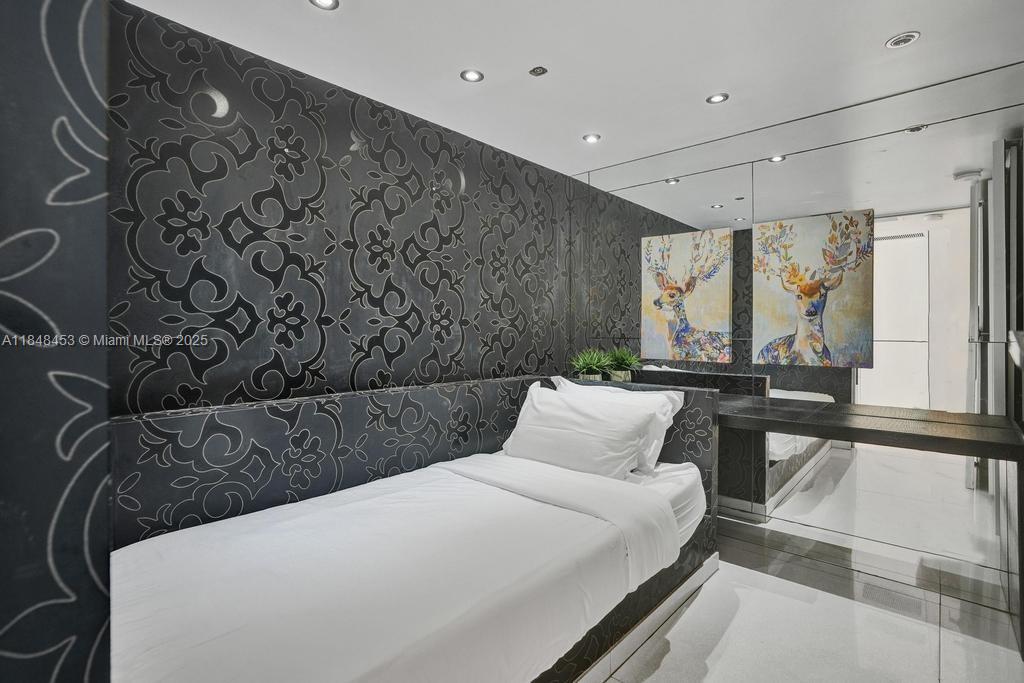 834 Ocean Dr #507/509 Miami Beach, FL 33139