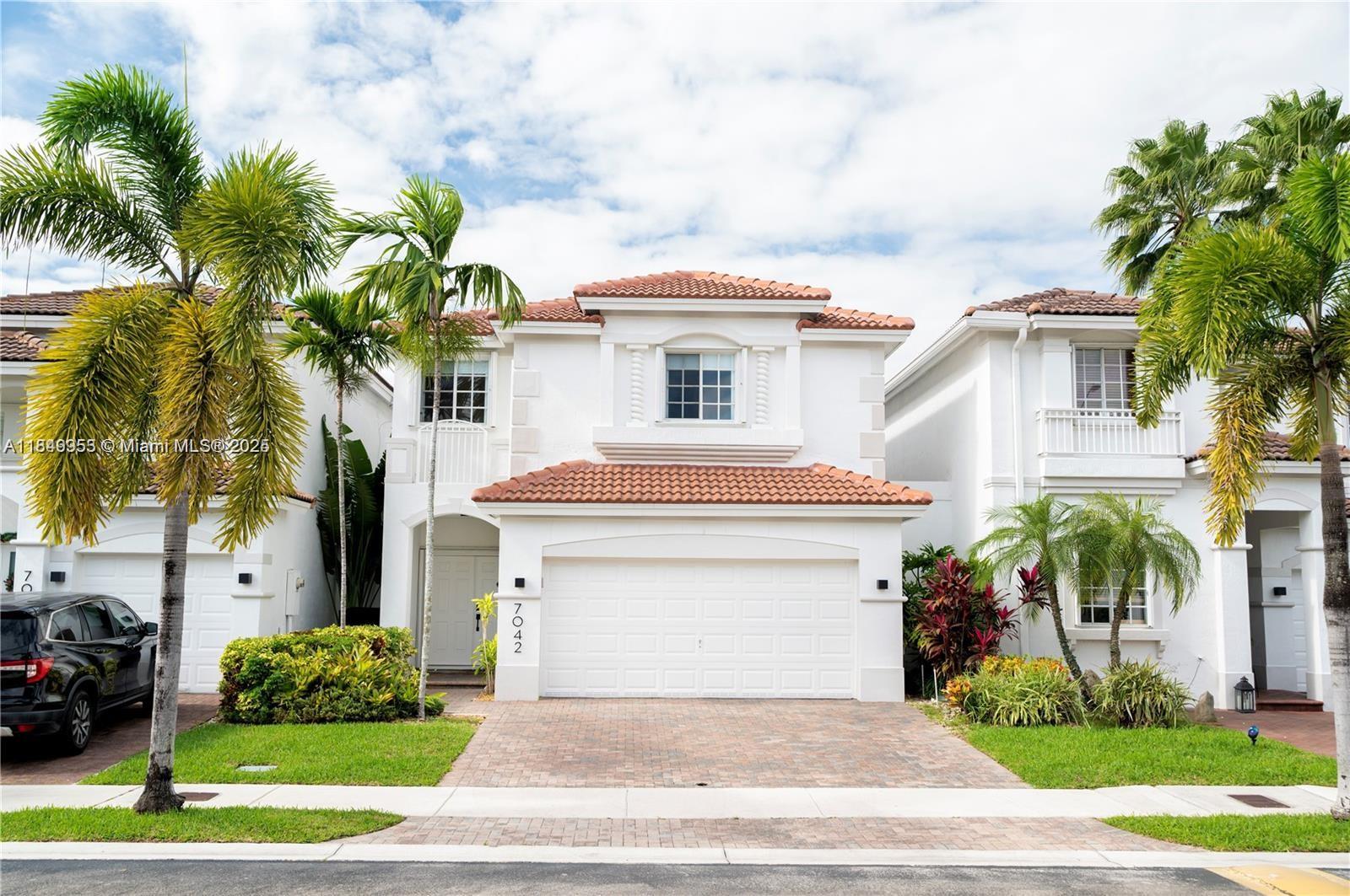 7042 NW 114th Ct