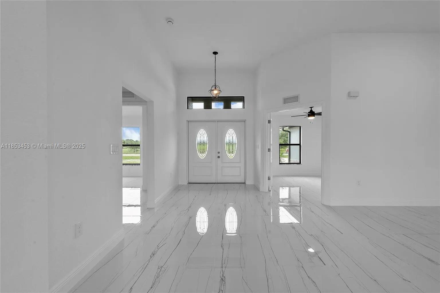 7897 16th Ter La Belle, FL 33935 7897 16th Ter La Belle, FL 33935