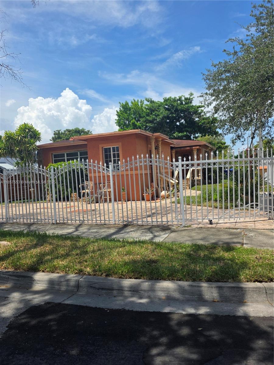 501 NW 43rd St