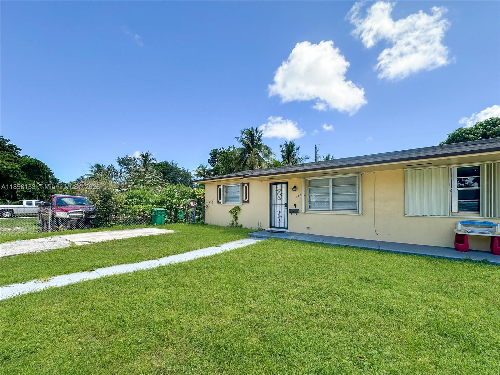1050 NW 103rd St #1050