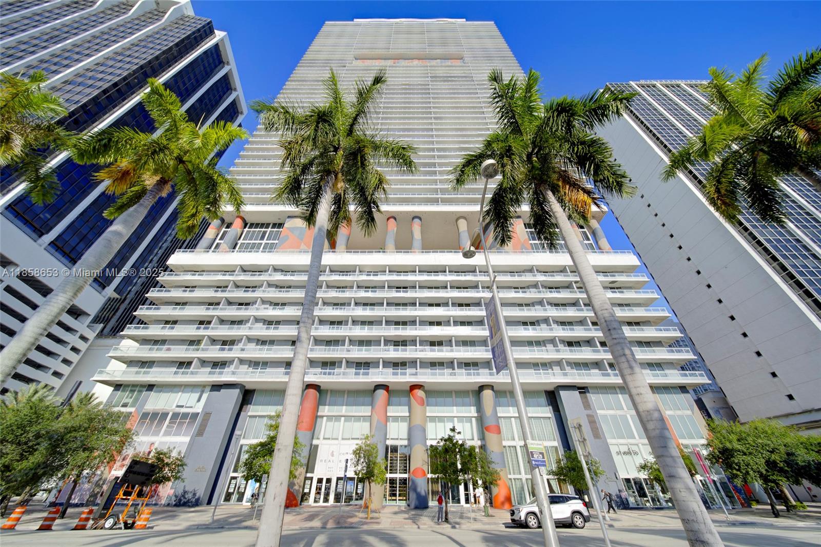 50 Biscayne Blvd #1903