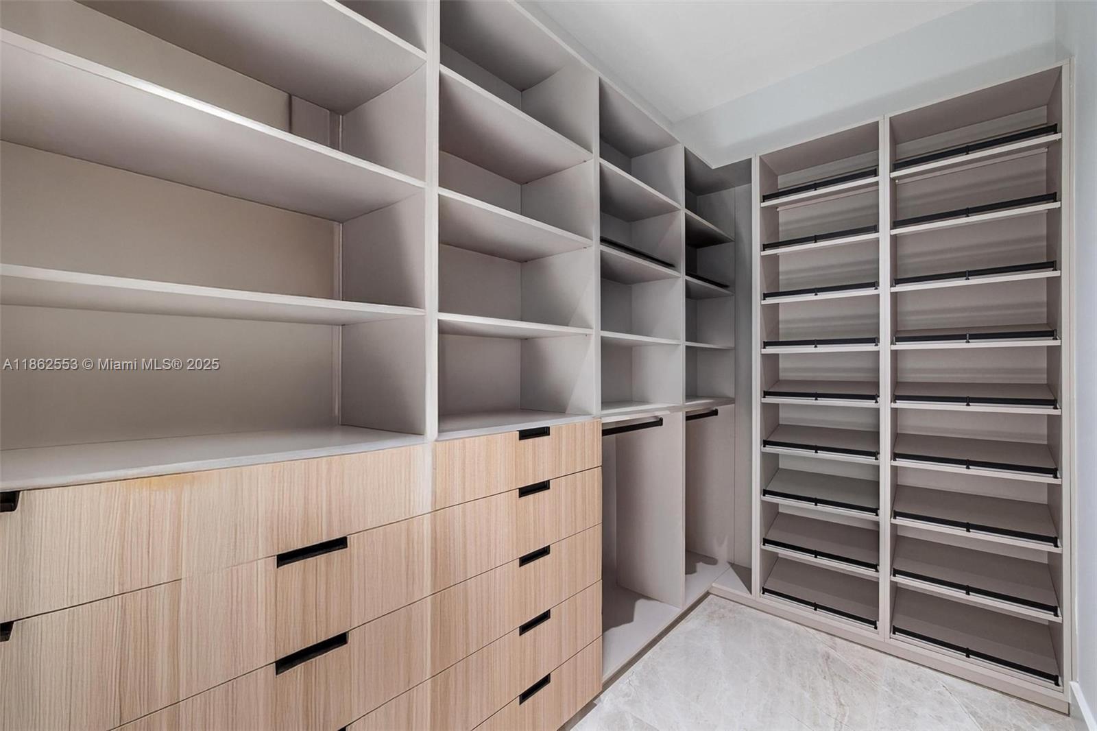 1351 SW 16th St Miami, FL 33145