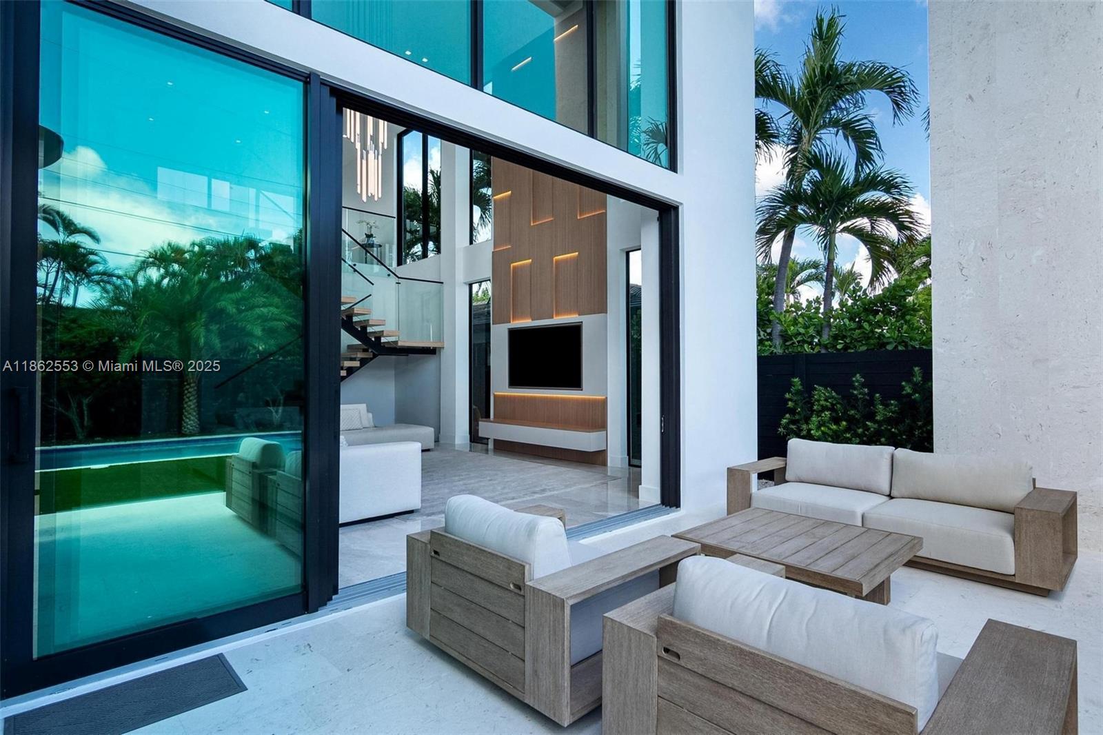 1351 SW 16th St Miami, FL 33145