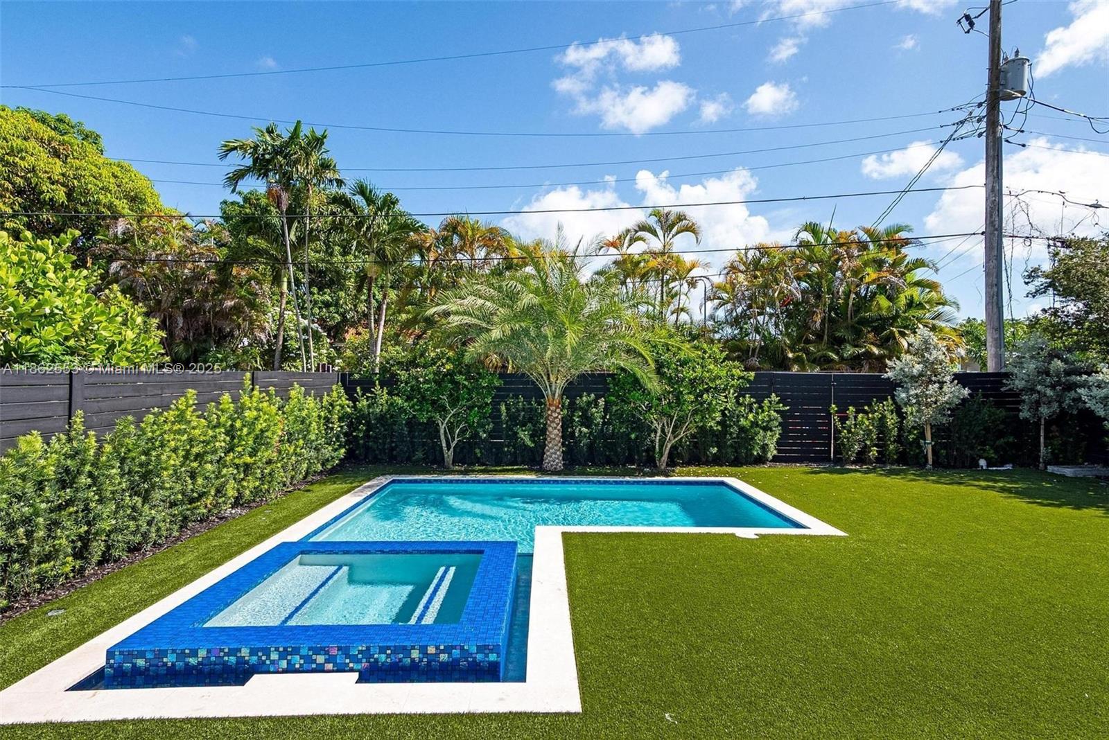 1351 SW 16th St Miami, FL 33145