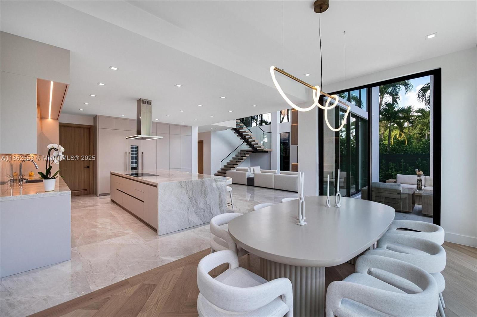 1351 SW 16th St Miami, FL 33145