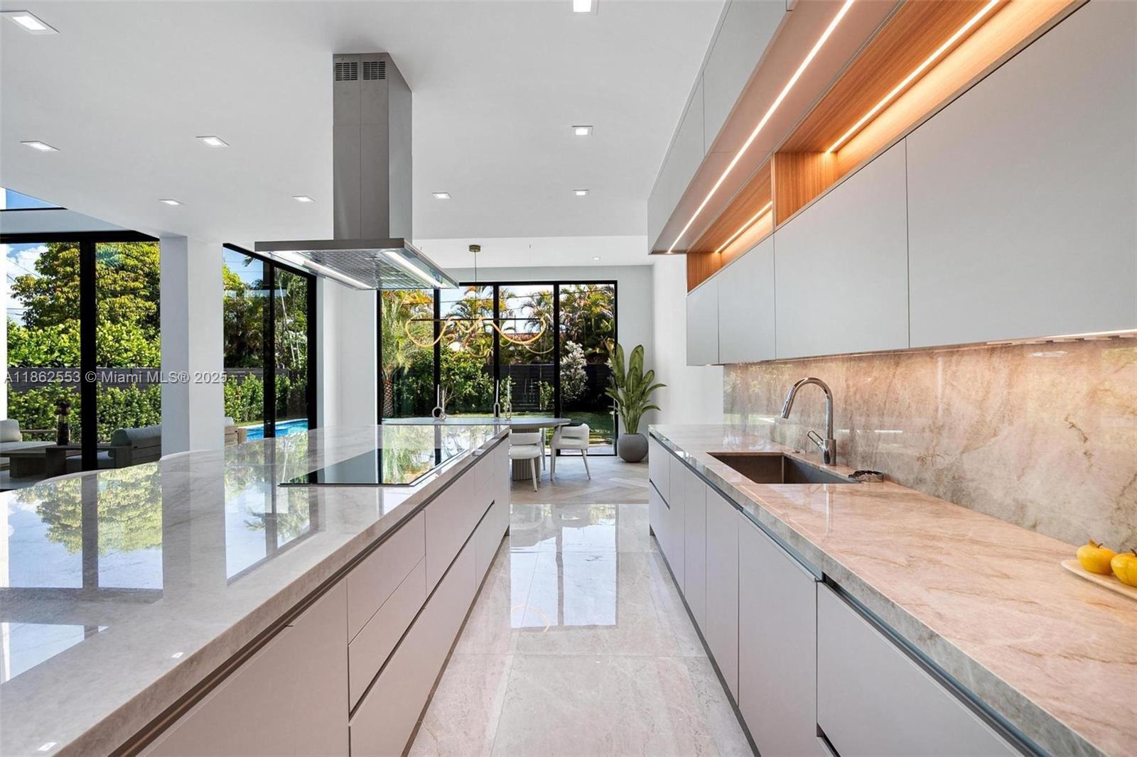 1351 SW 16th St Miami, FL 33145