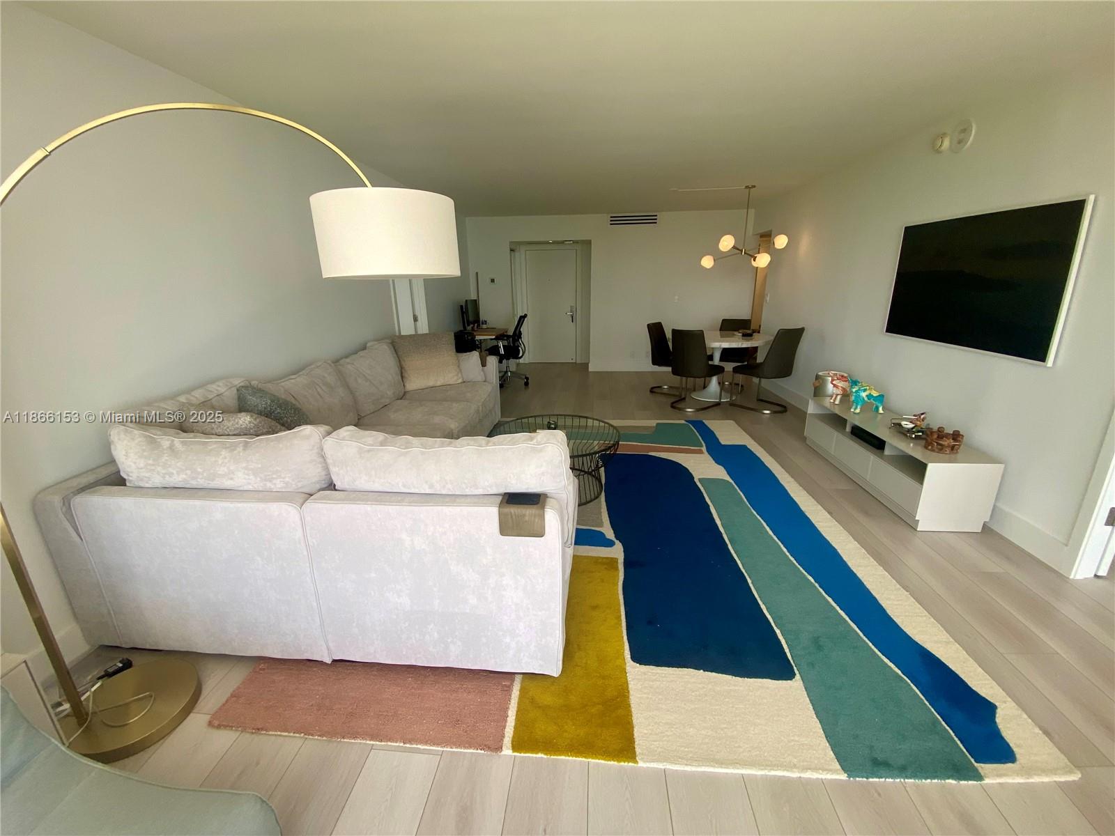 780 NE 69th St #1407,Miami, FL 33138