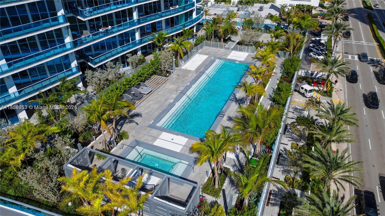 image Aurora Sunny Isles16
