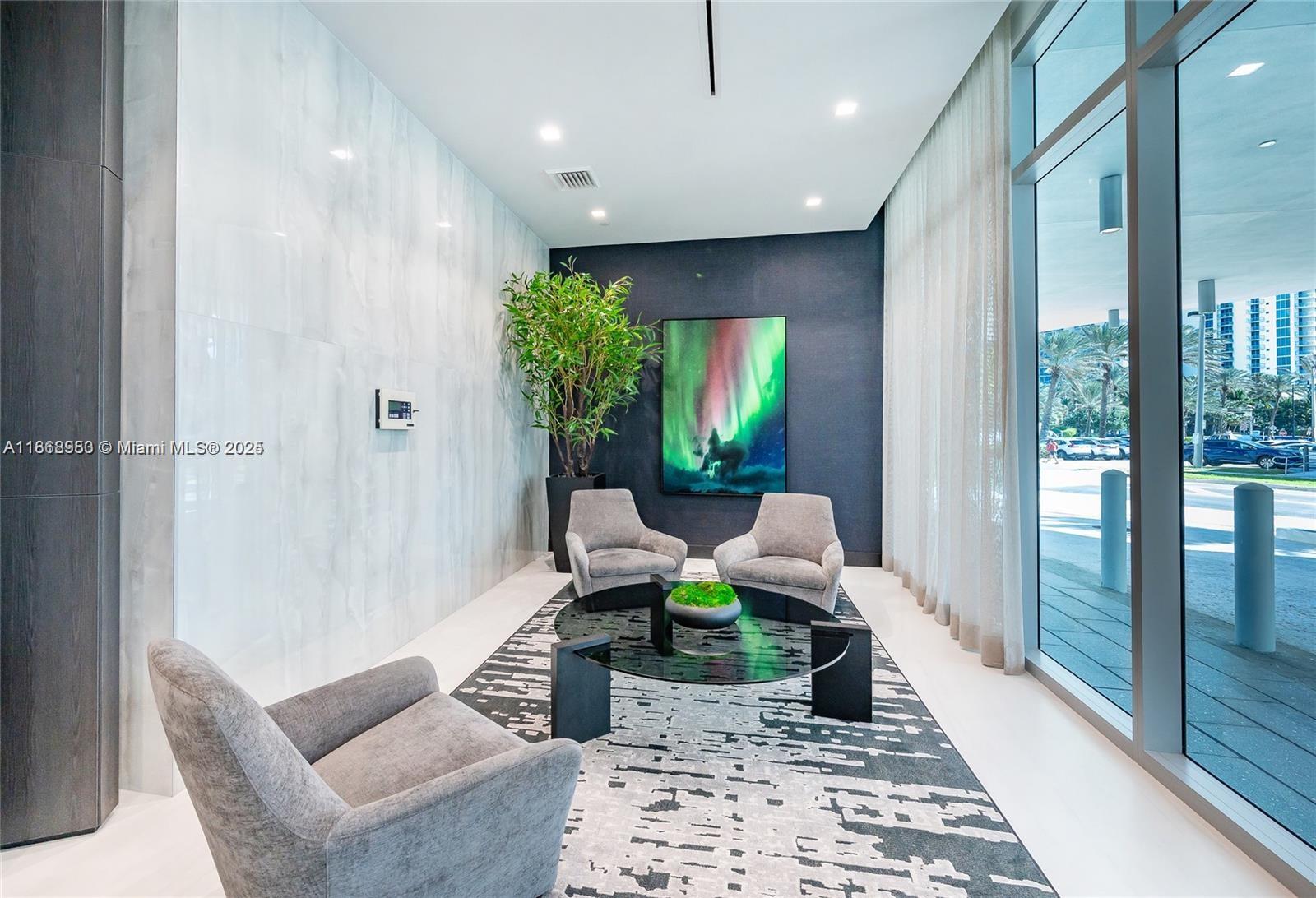 image Aurora Sunny Isles25