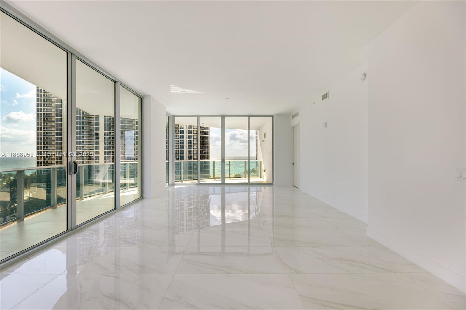image Aurora Sunny Isles33
