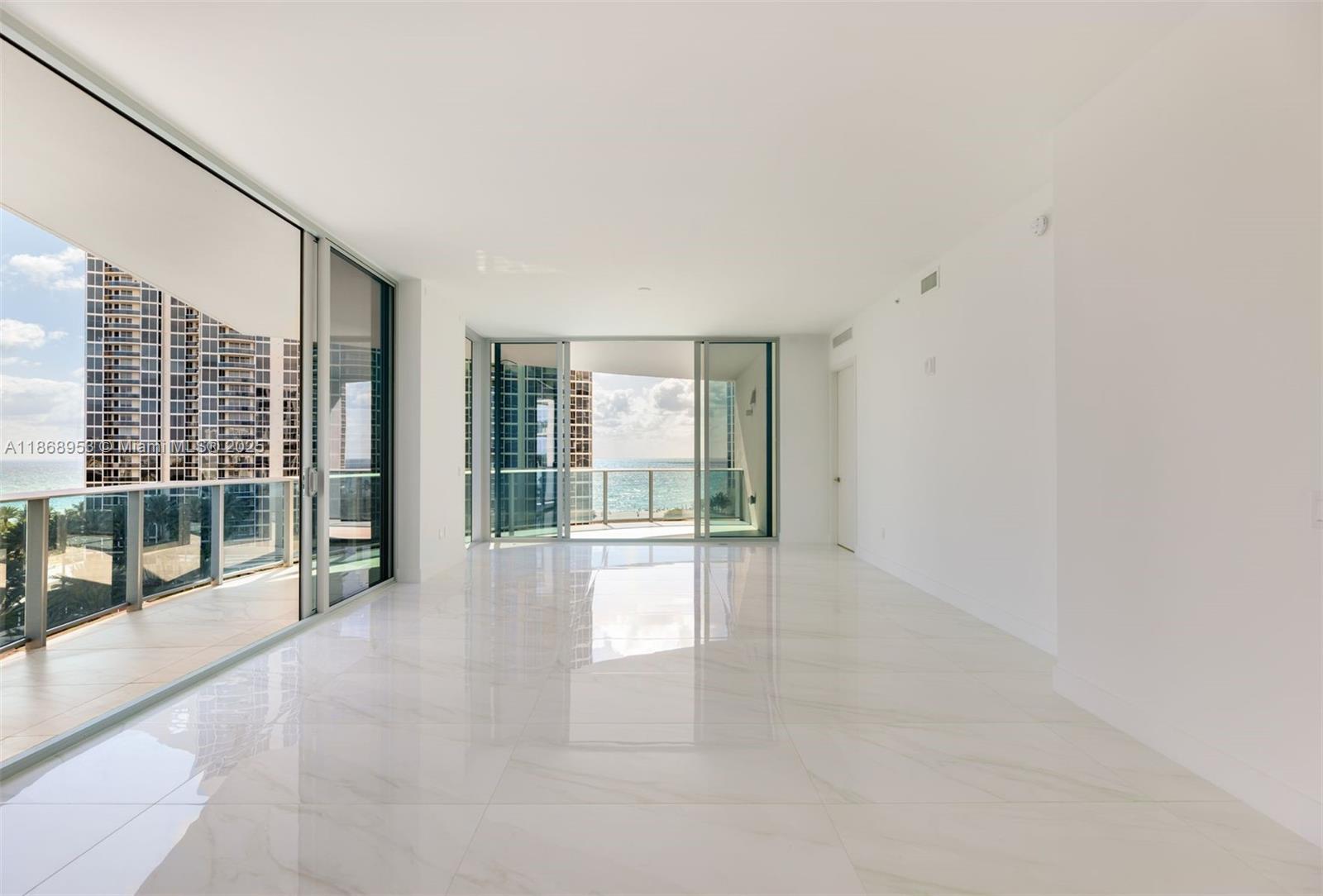 image Aurora Sunny Isles4