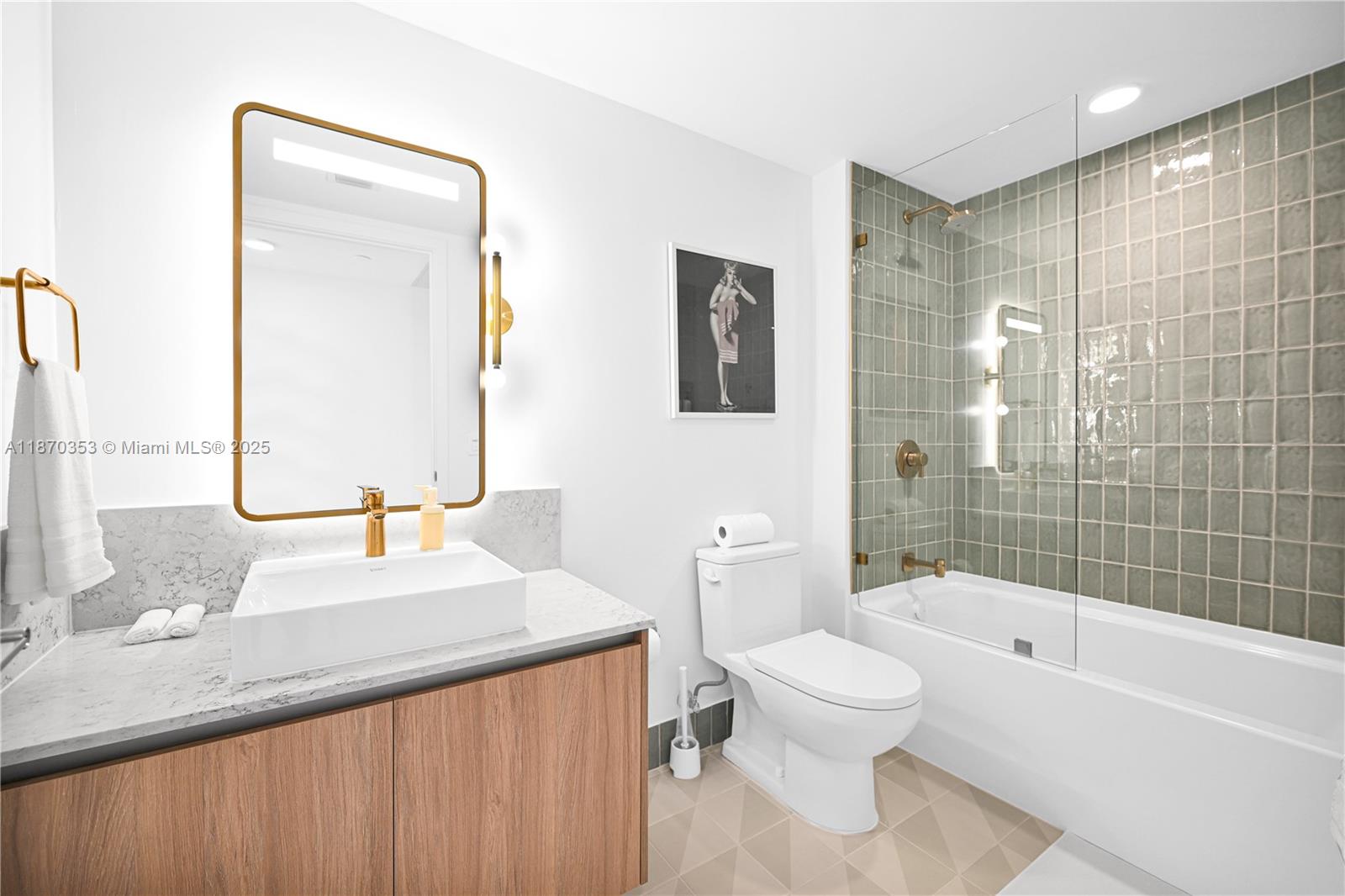 image Natiivo / Gale Residences9