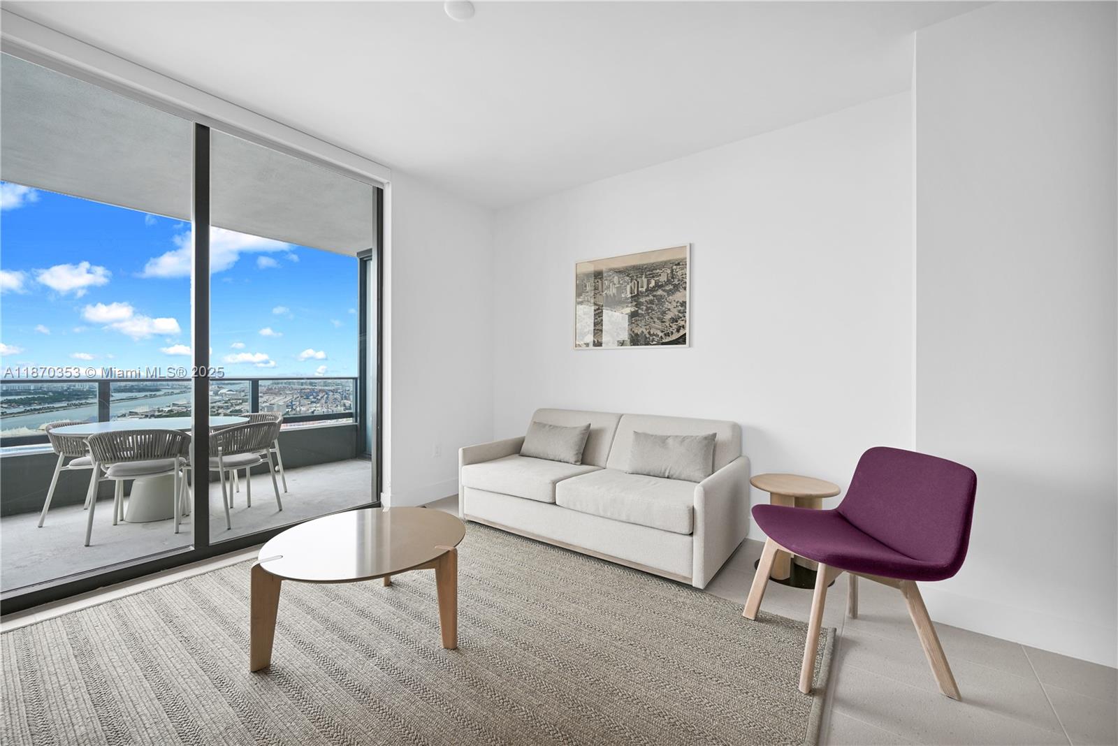 image Natiivo / Gale Residences24