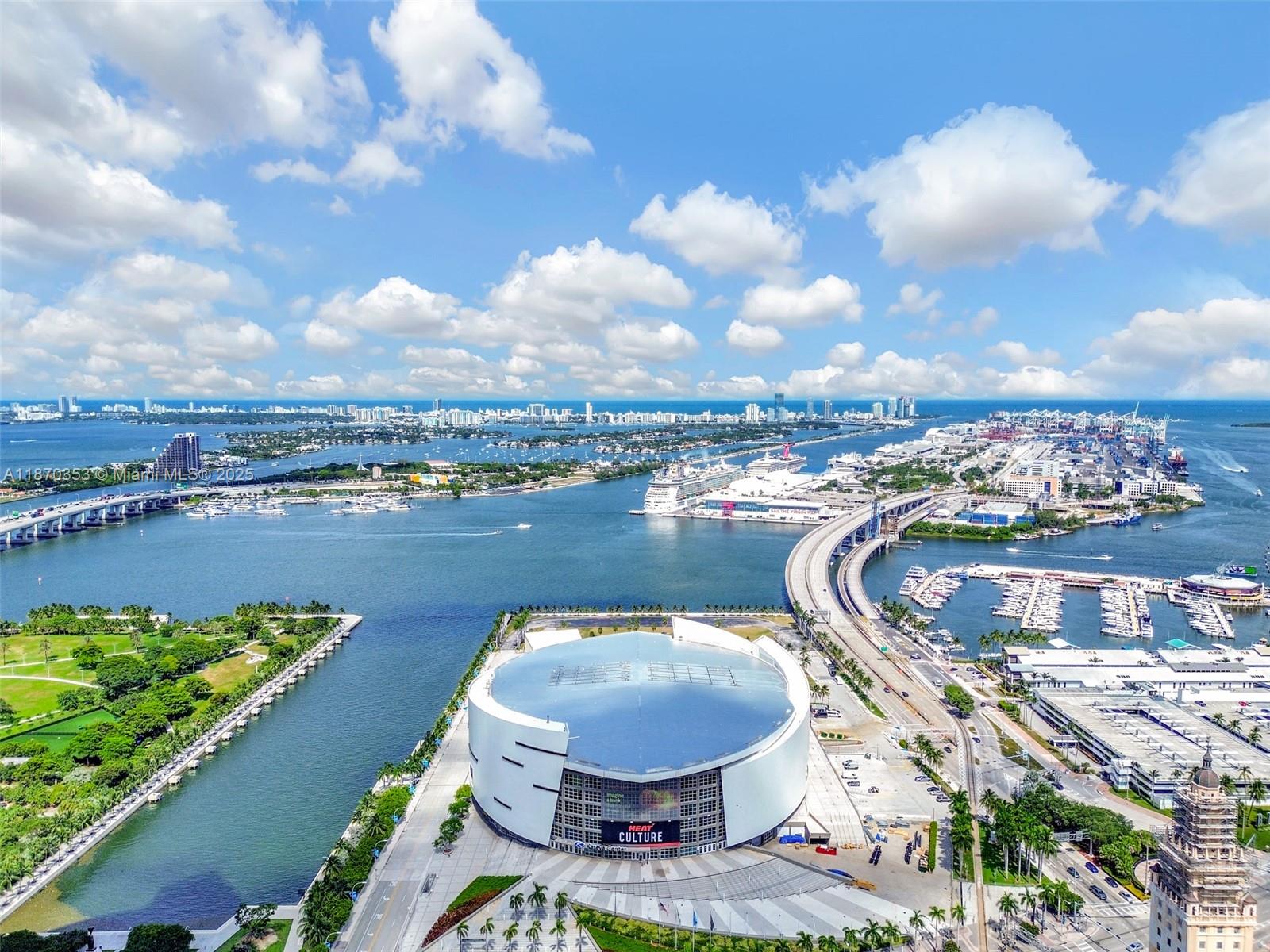 image Natiivo / Gale Residences2