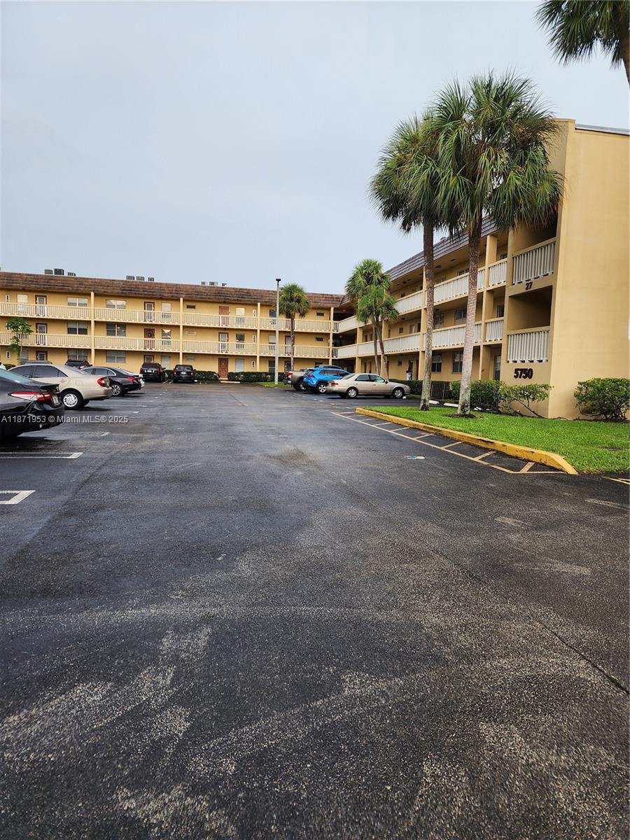 5750 NW 64th Ave #303