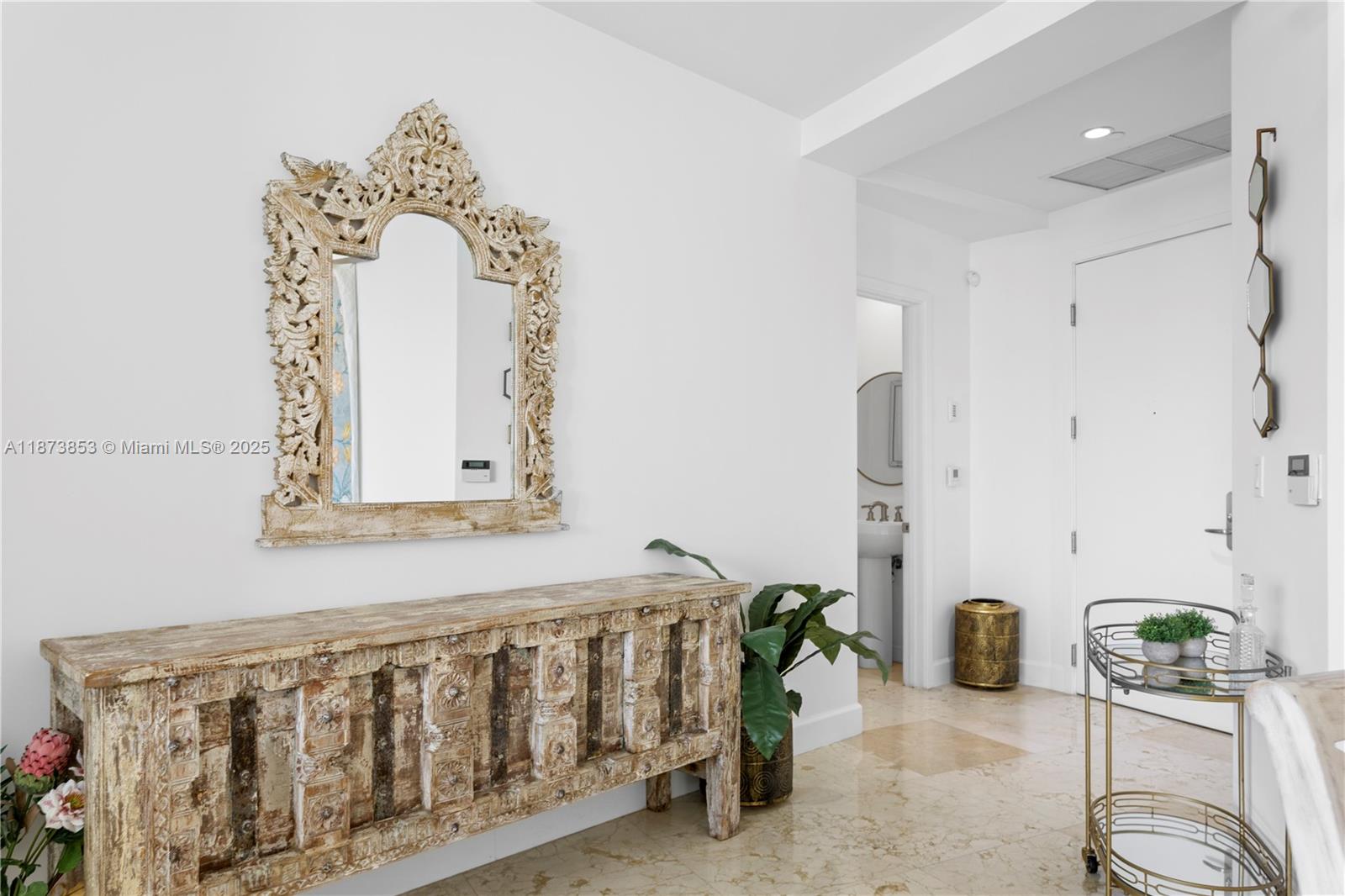 image Carbonell Condo9