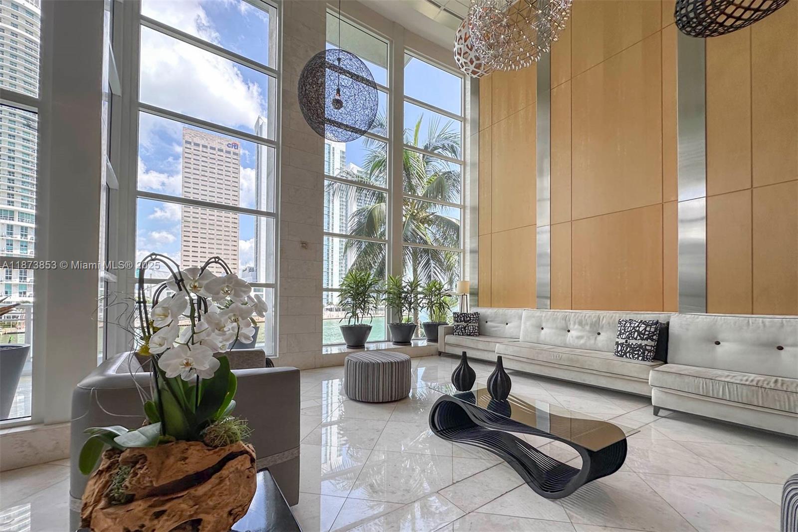 image Carbonell Condo18