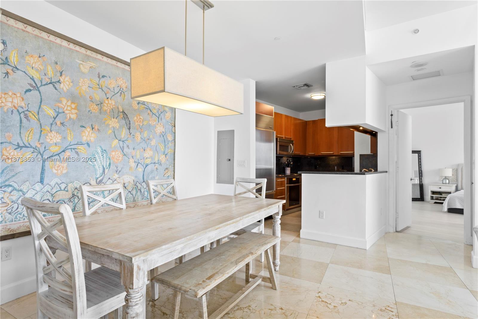 image Carbonell Condo7